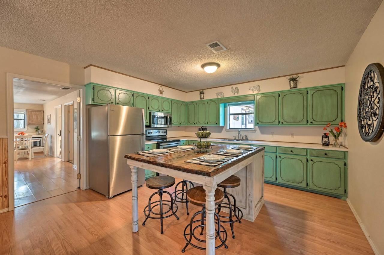 Pet-Friendly Shady Oaks Broken Bow Gem With Patio! Vila Exterior foto