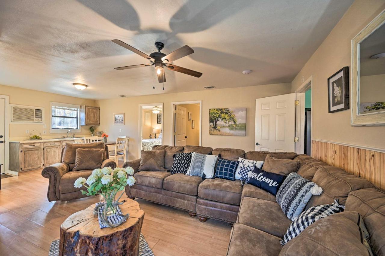Pet-Friendly Shady Oaks Broken Bow Gem With Patio! Vila Exterior foto